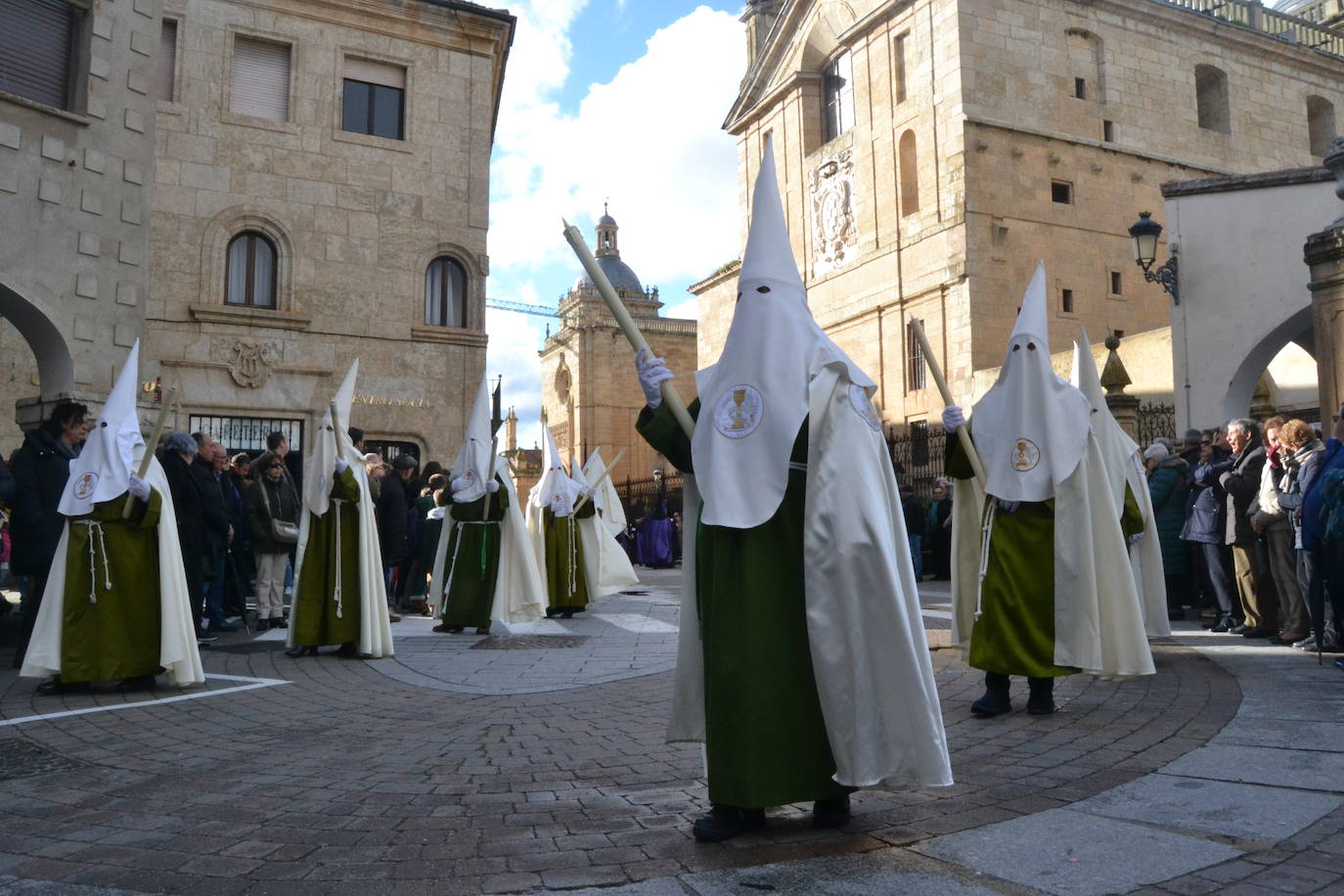 El Santo Entierro recorre Ciudad Rodrigo entre devoción y emoción