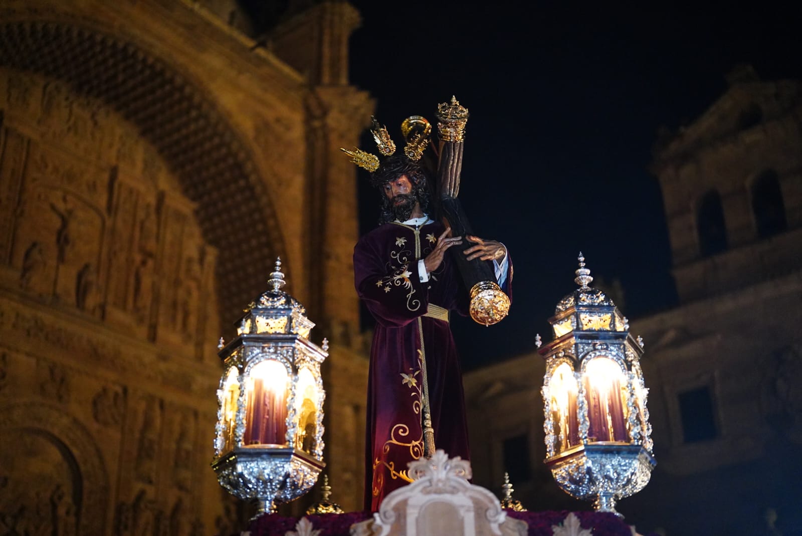 La procesión de la Hermandad Dominicana, en imágenes