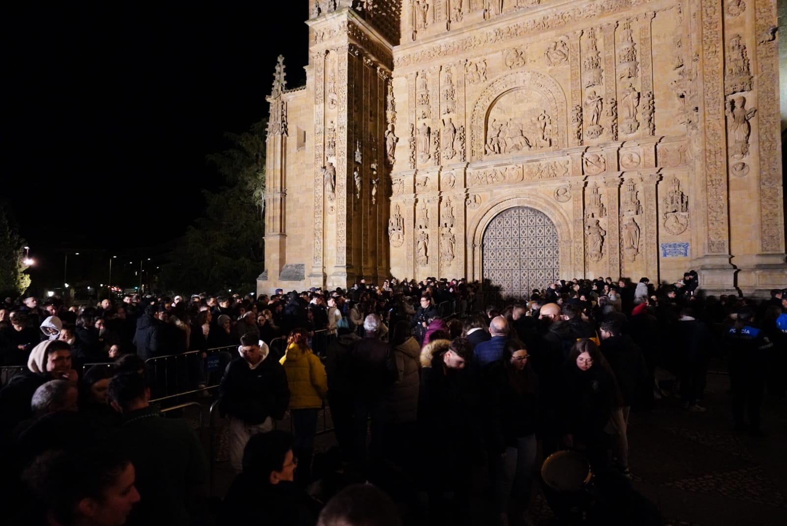 La procesión de la Hermandad Dominicana, en imágenes