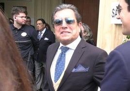 Ernesto Neyra.