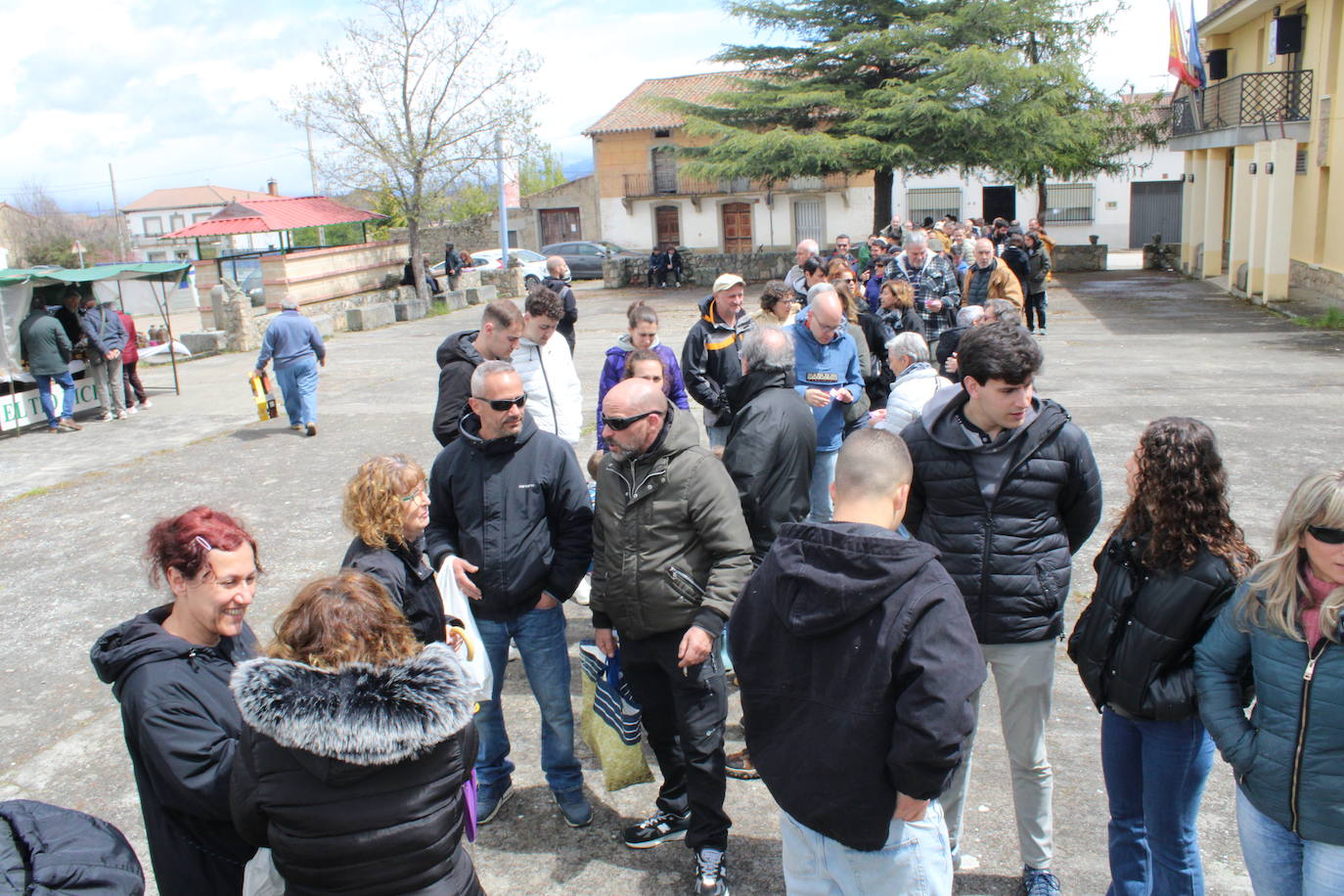 El Tejado no falla a su cita con la comida del Sábado Santo