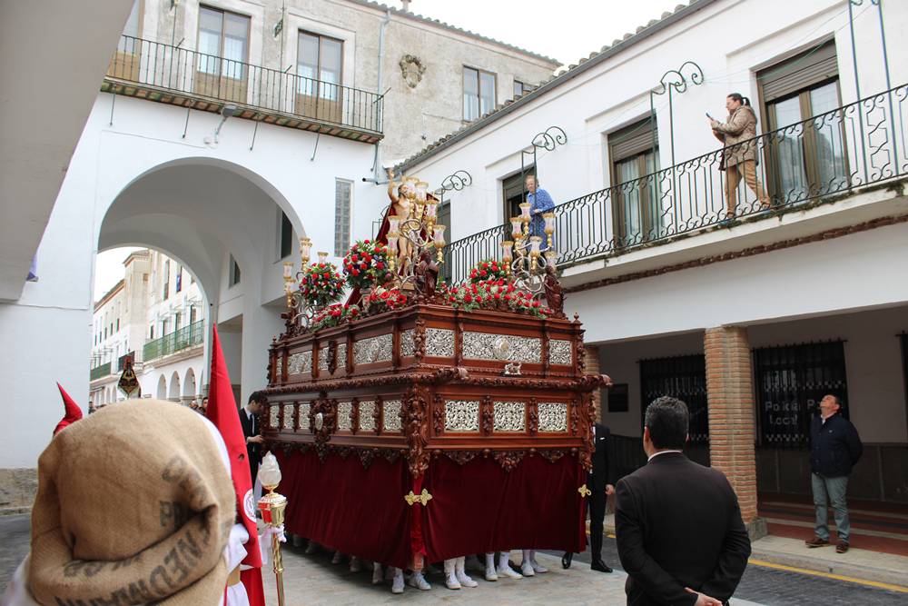 Emocionante procesión del Resucitado en Peñaranda