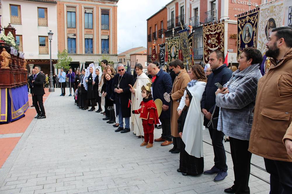Emocionante procesión del Resucitado en Peñaranda