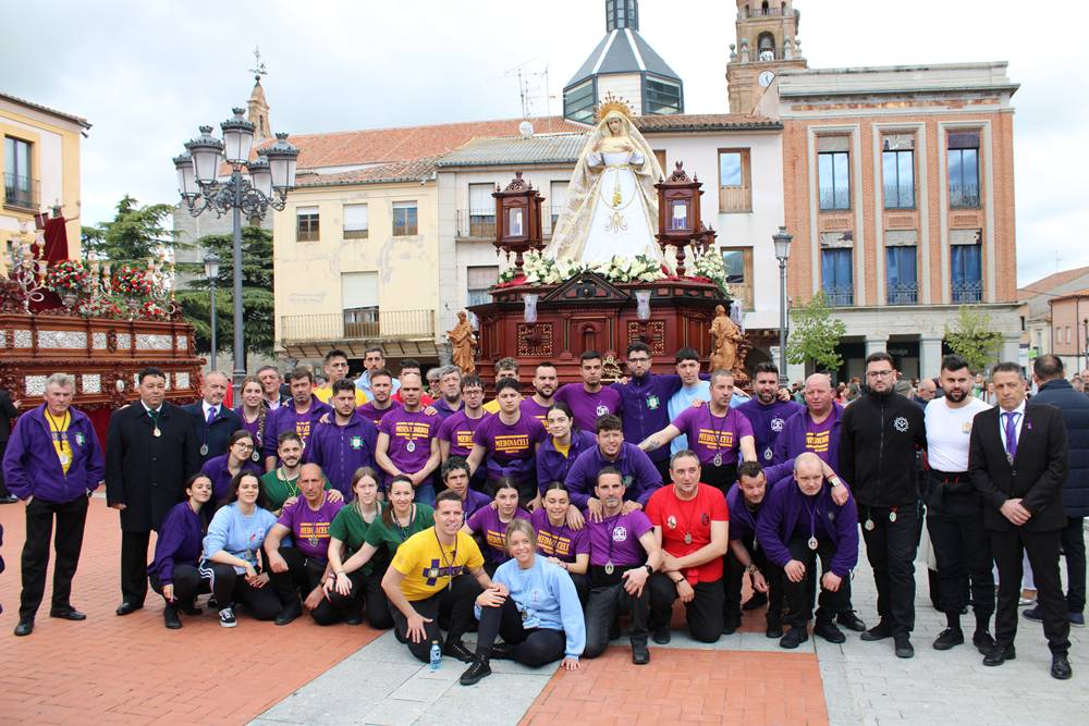 Emocionante procesión del Resucitado en Peñaranda