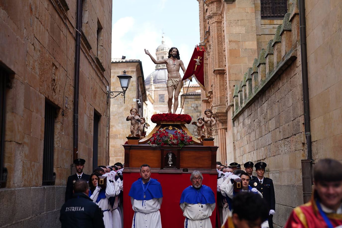 La procesión del Encuentro, en imágenes
