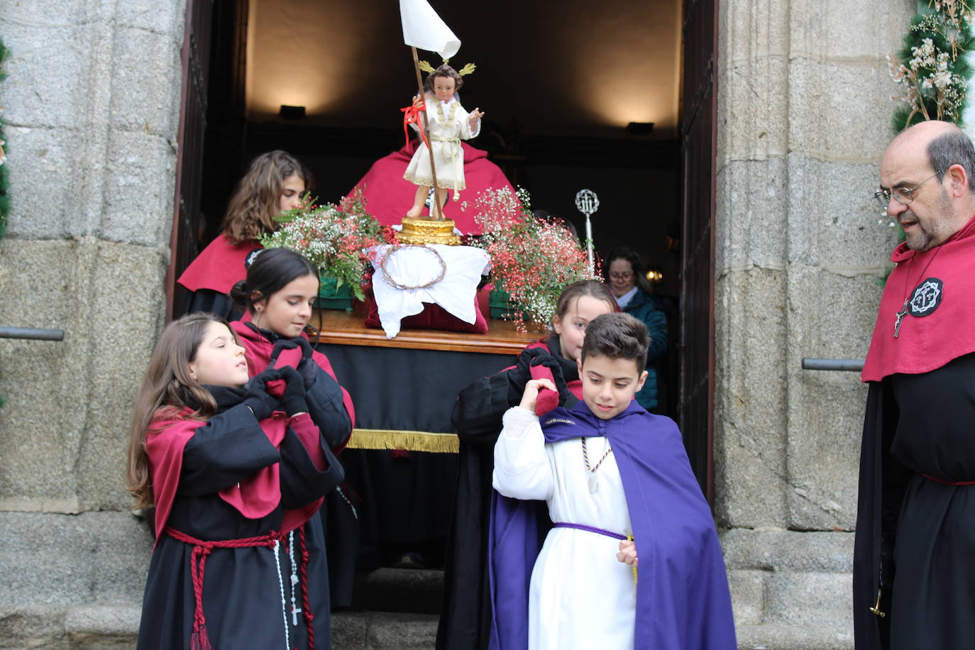 Los niños despiden la Semana Santa bejarana con la procesión de Jesús de Pasión y Gloria