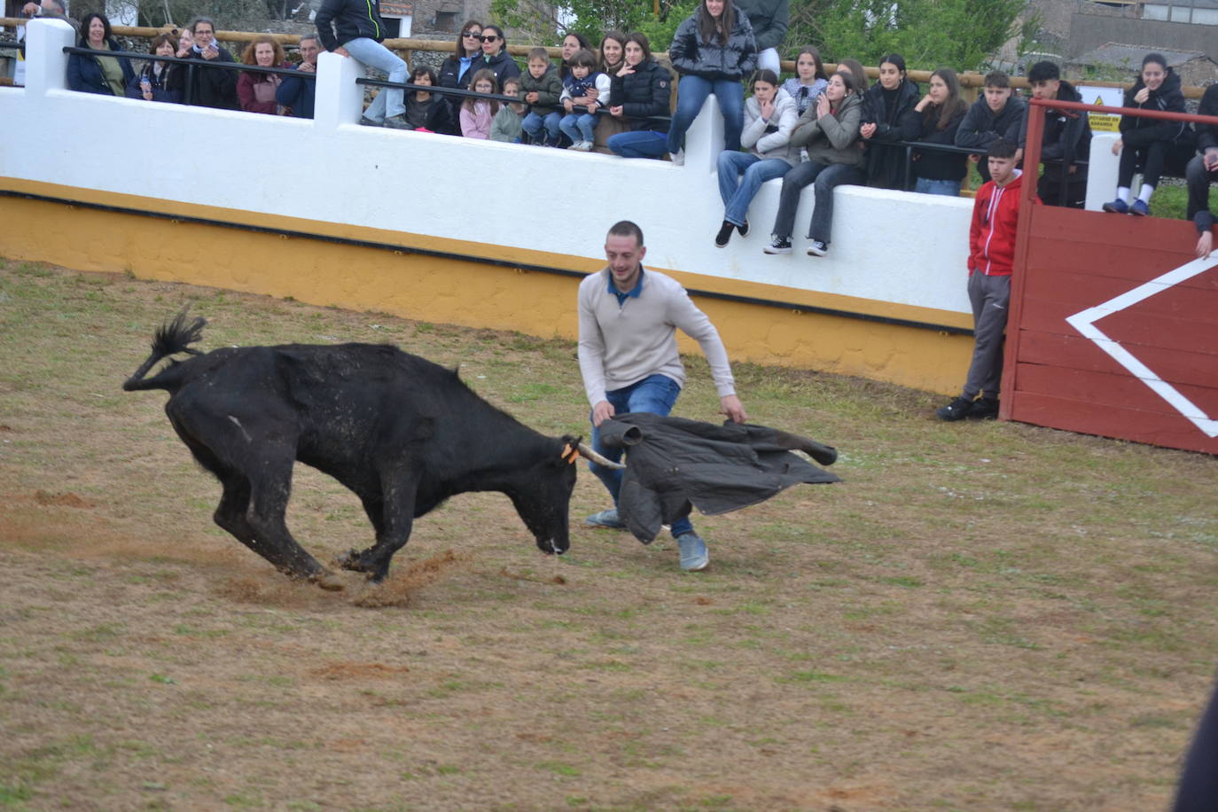 Fuentes de Oñoro celebra el Día del Hornazo