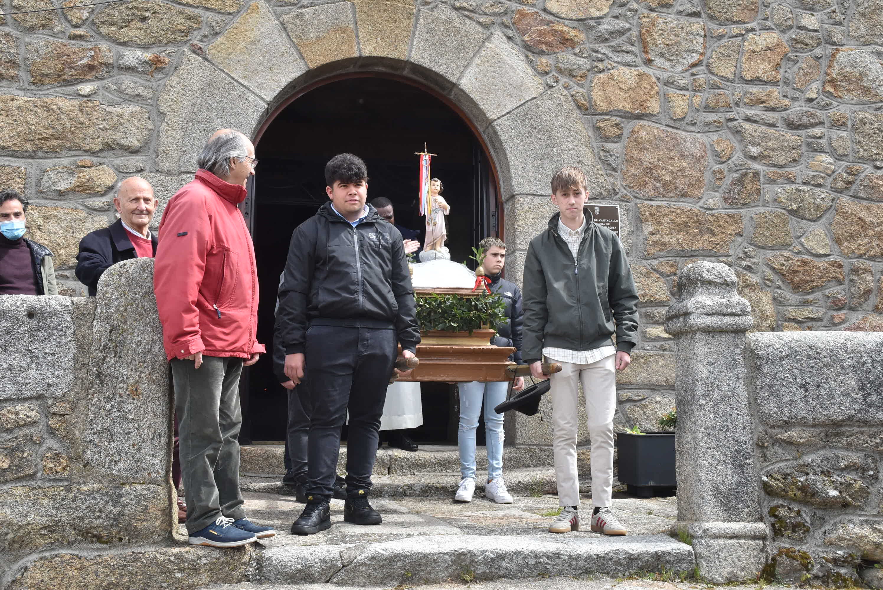 Cantagallo celebra el Lunes de Pascua con la tradicional procesión con el Niño Jesús