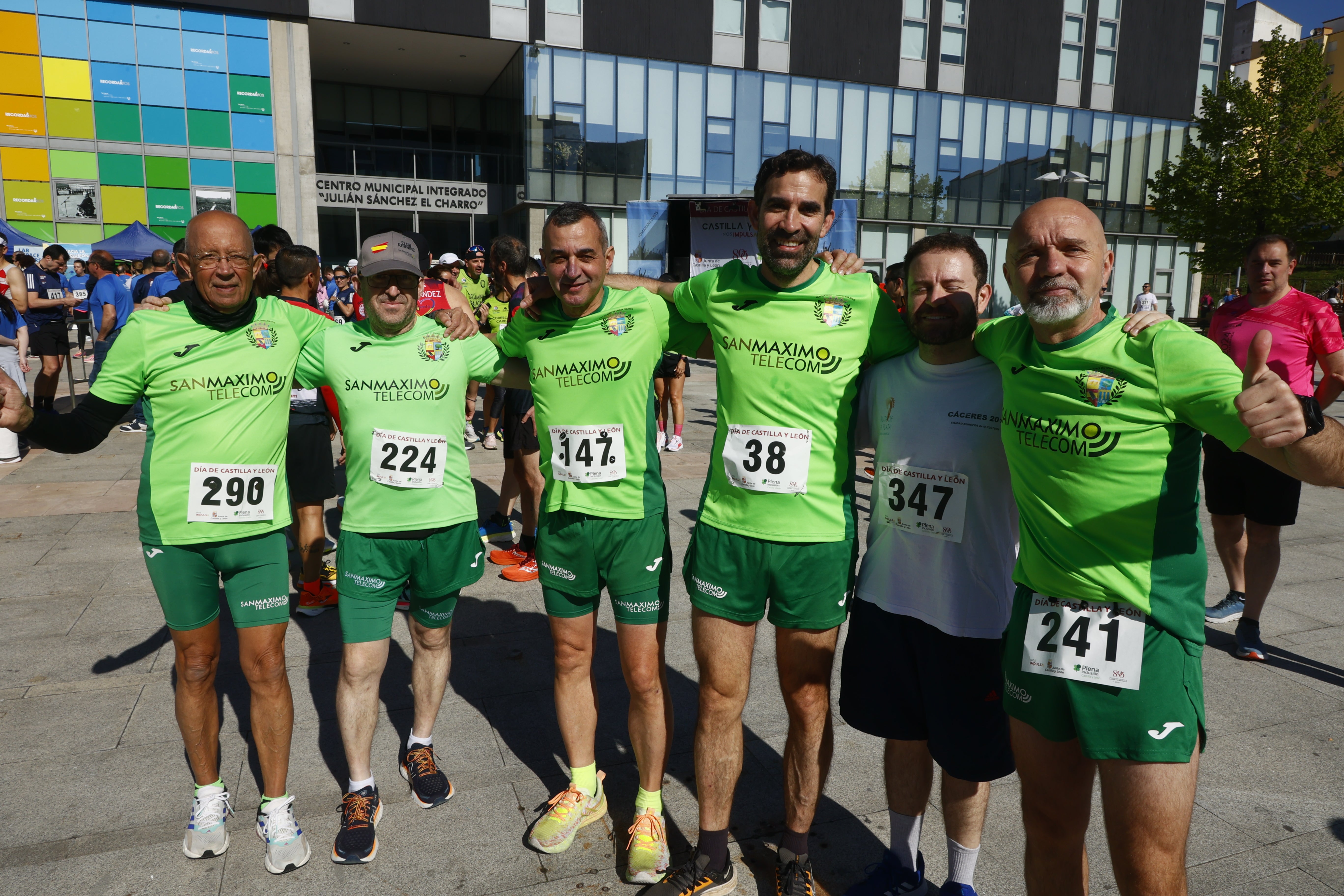 Un millar de participantes en la carrera por el Día de Castilla y León