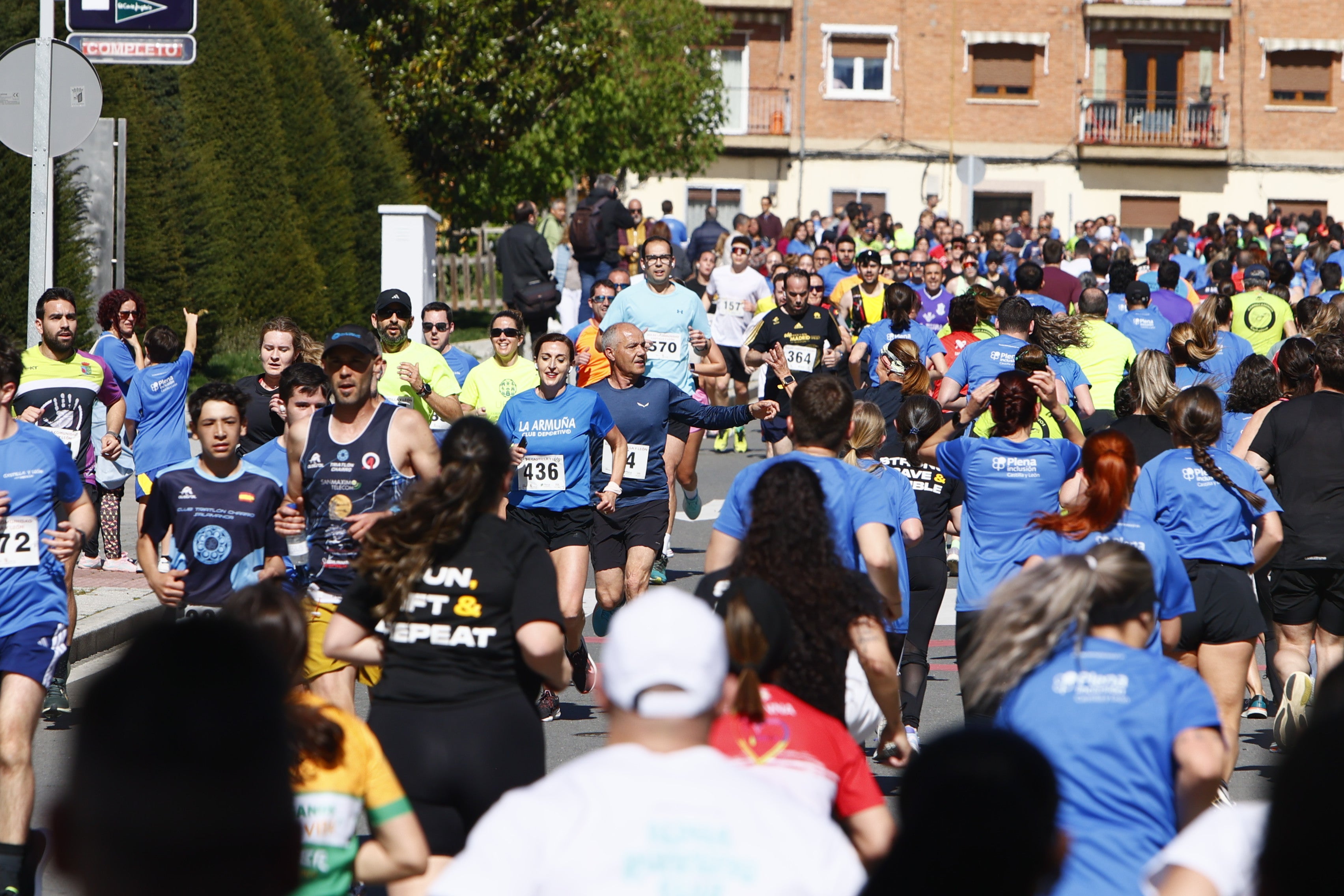 Un millar de participantes en la carrera por el Día de Castilla y León