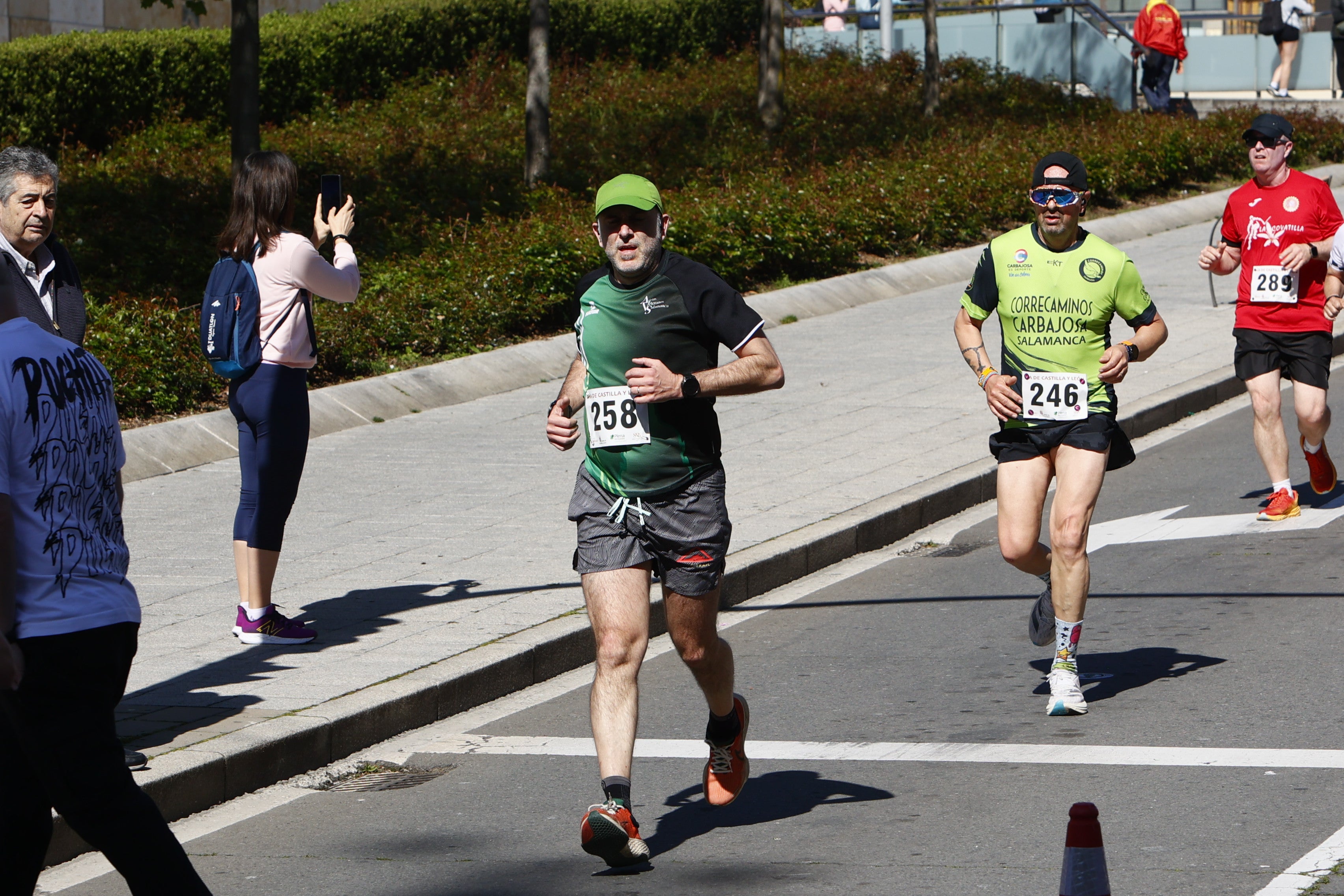 Un millar de participantes en la carrera por el Día de Castilla y León
