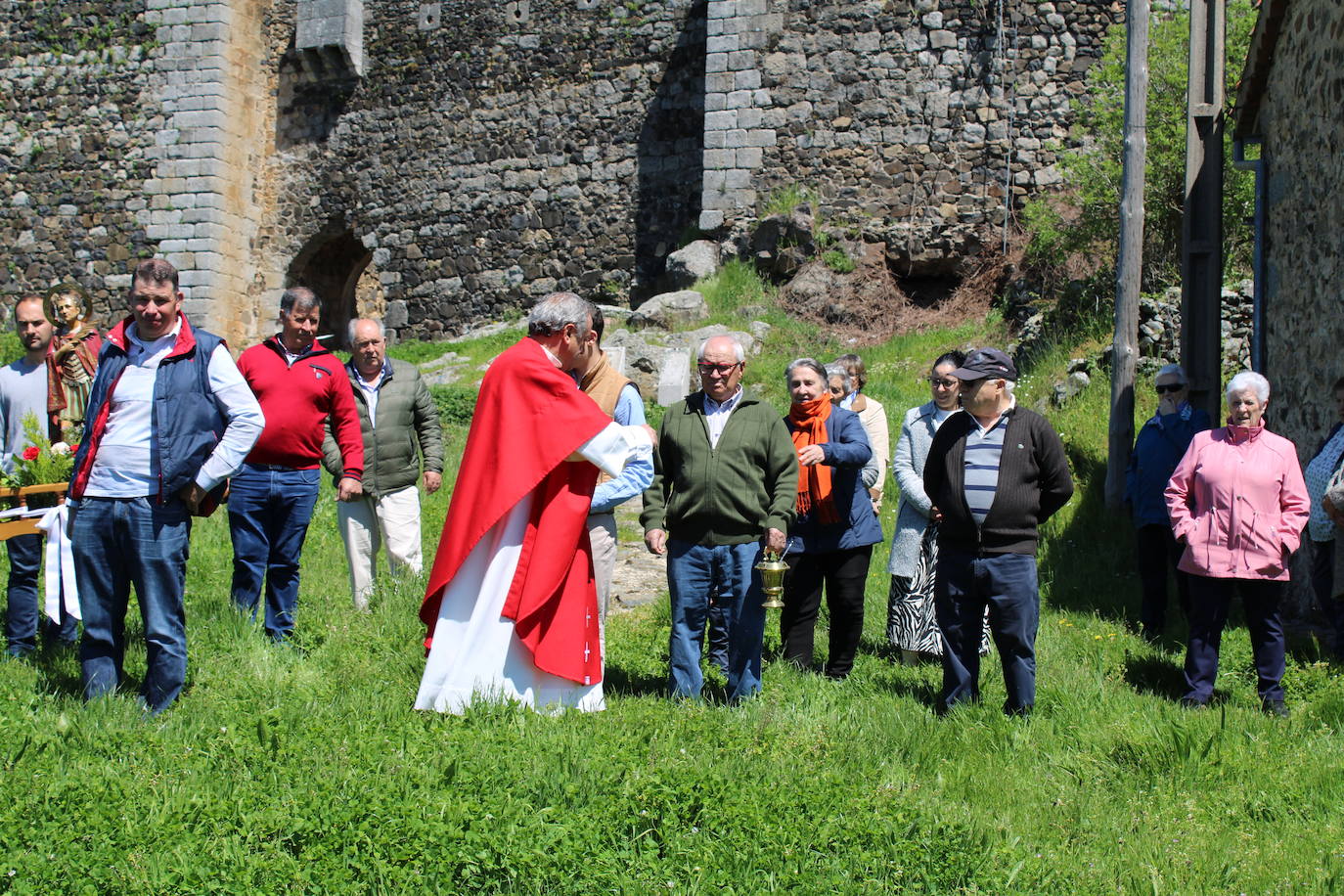 San Jorge bendice los campos del Alagón