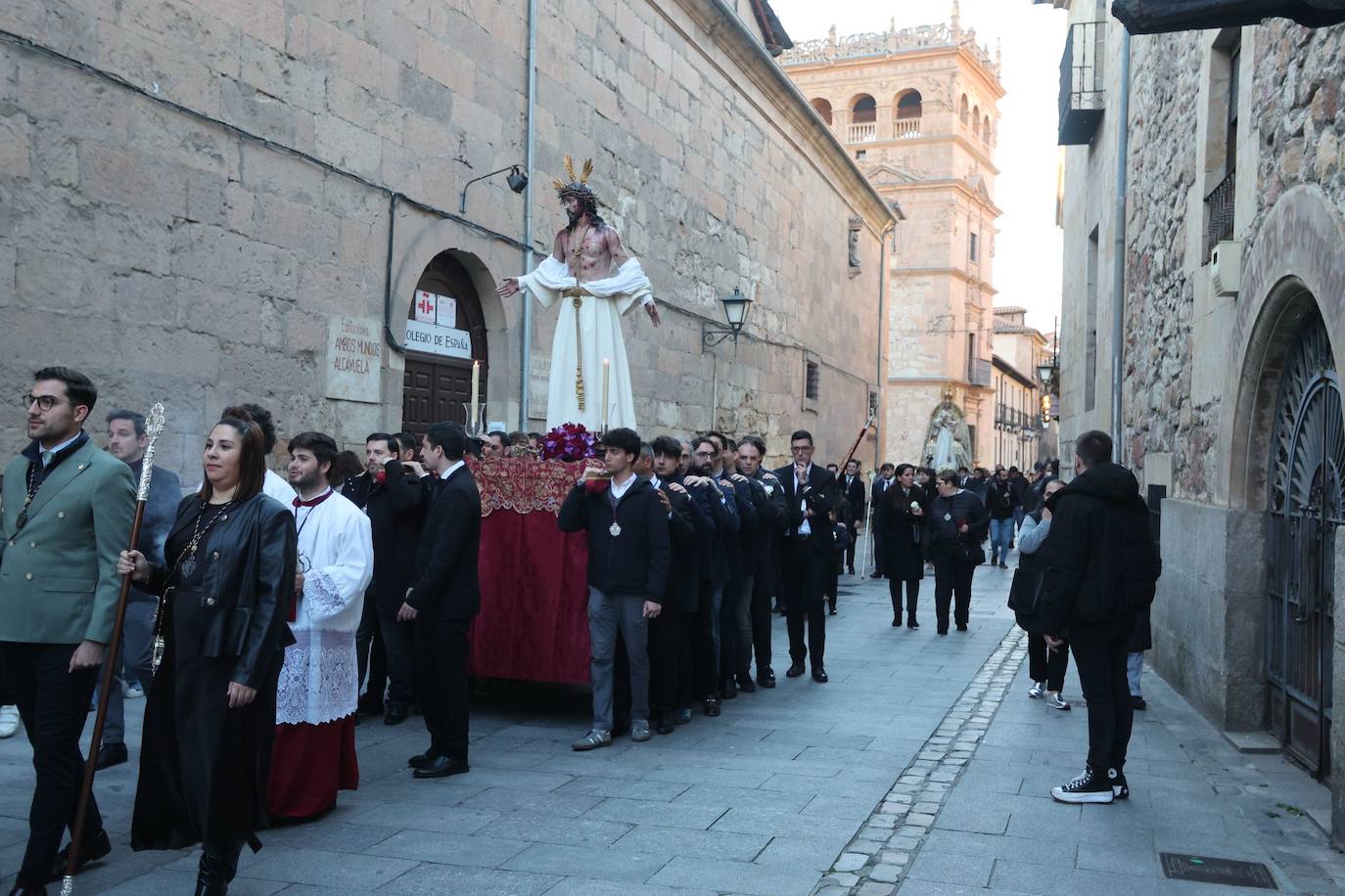 Así fue el traslado de Jesús Despojado y Caridad a la iglesia de San Sebastián