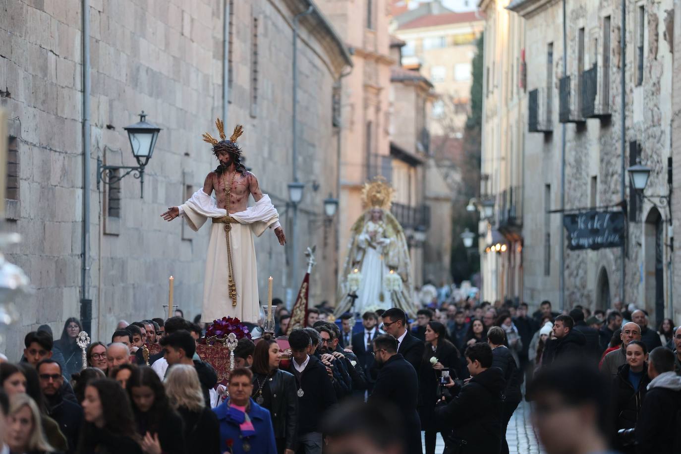 Así fue el traslado de Jesús Despojado y Caridad a la iglesia de San Sebastián