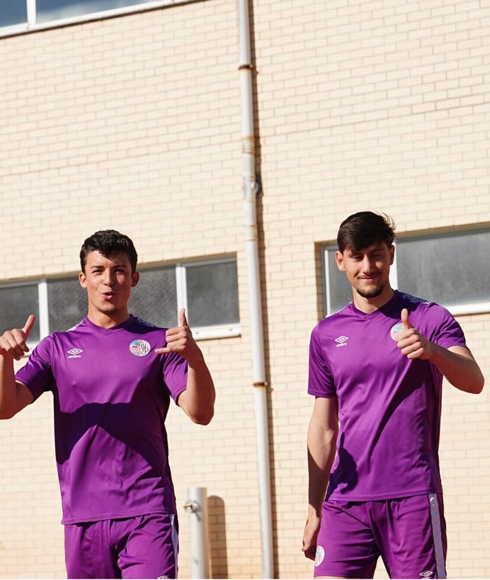 Imagen secundaria 2 - Gran ambiente en el entrenamiento del Salamanca UDS tras la victoria en Ávila
