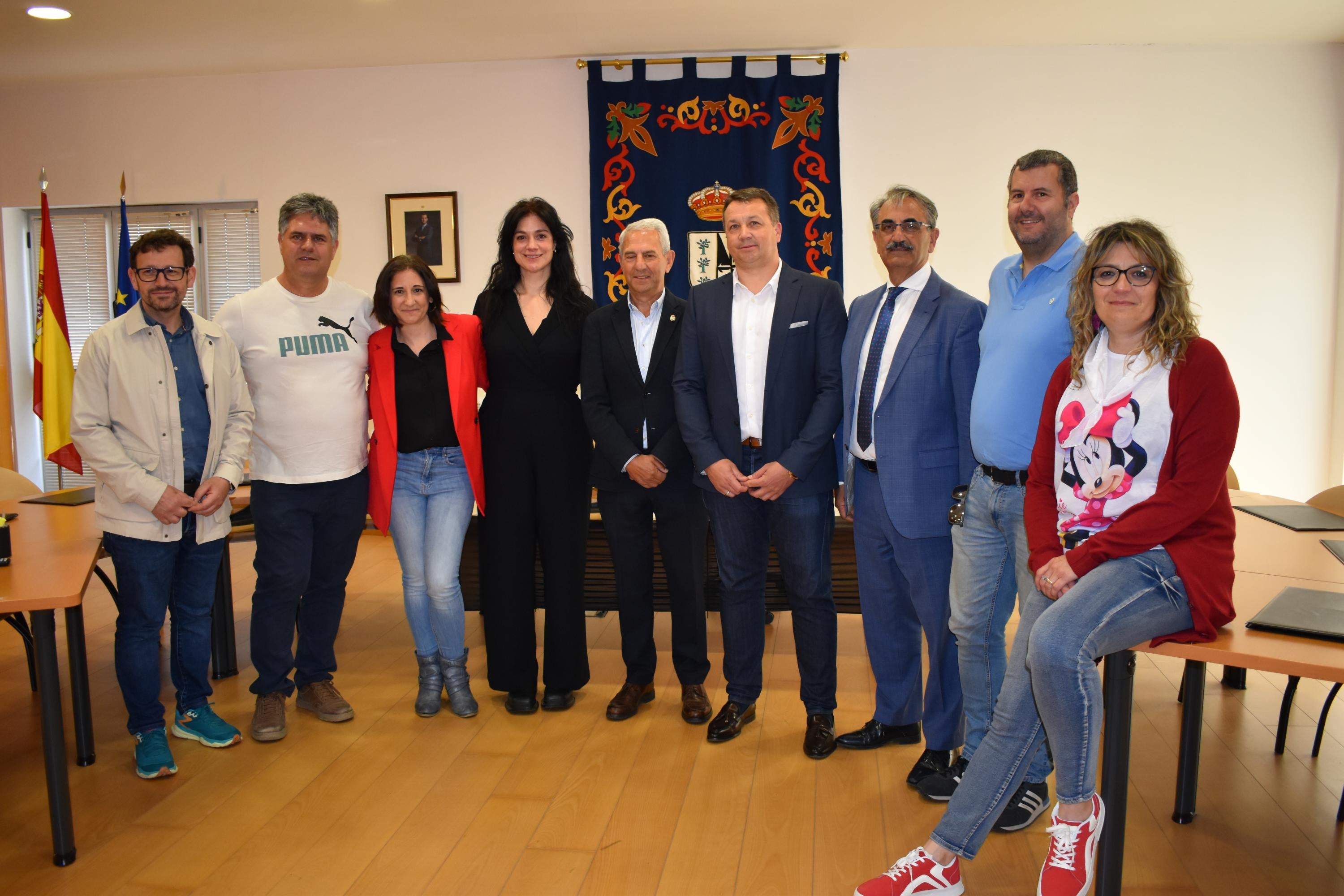 Estalla la fiesta en Doñinos de Salamanca con el chupinazo y el pregón oficial