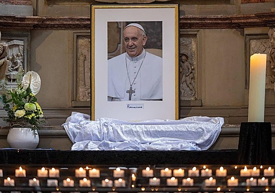 ¿Dónde se puede ver por televisión el funeral del papa?