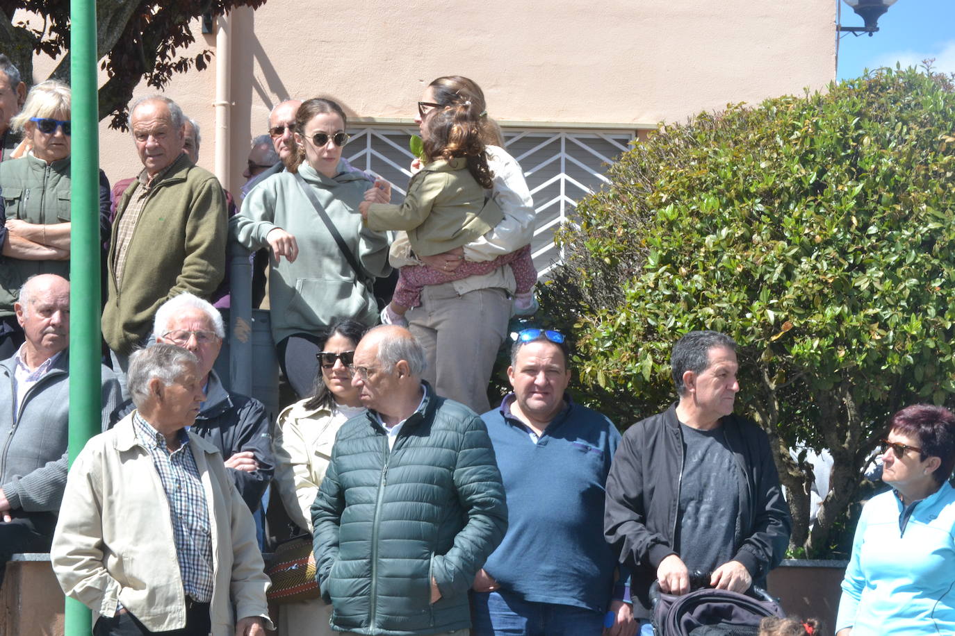 Los vecinos de Dios le Guarde muestran su hartazgo ante los robos: «Están saqueando nuestras casas. No podemos dormir»