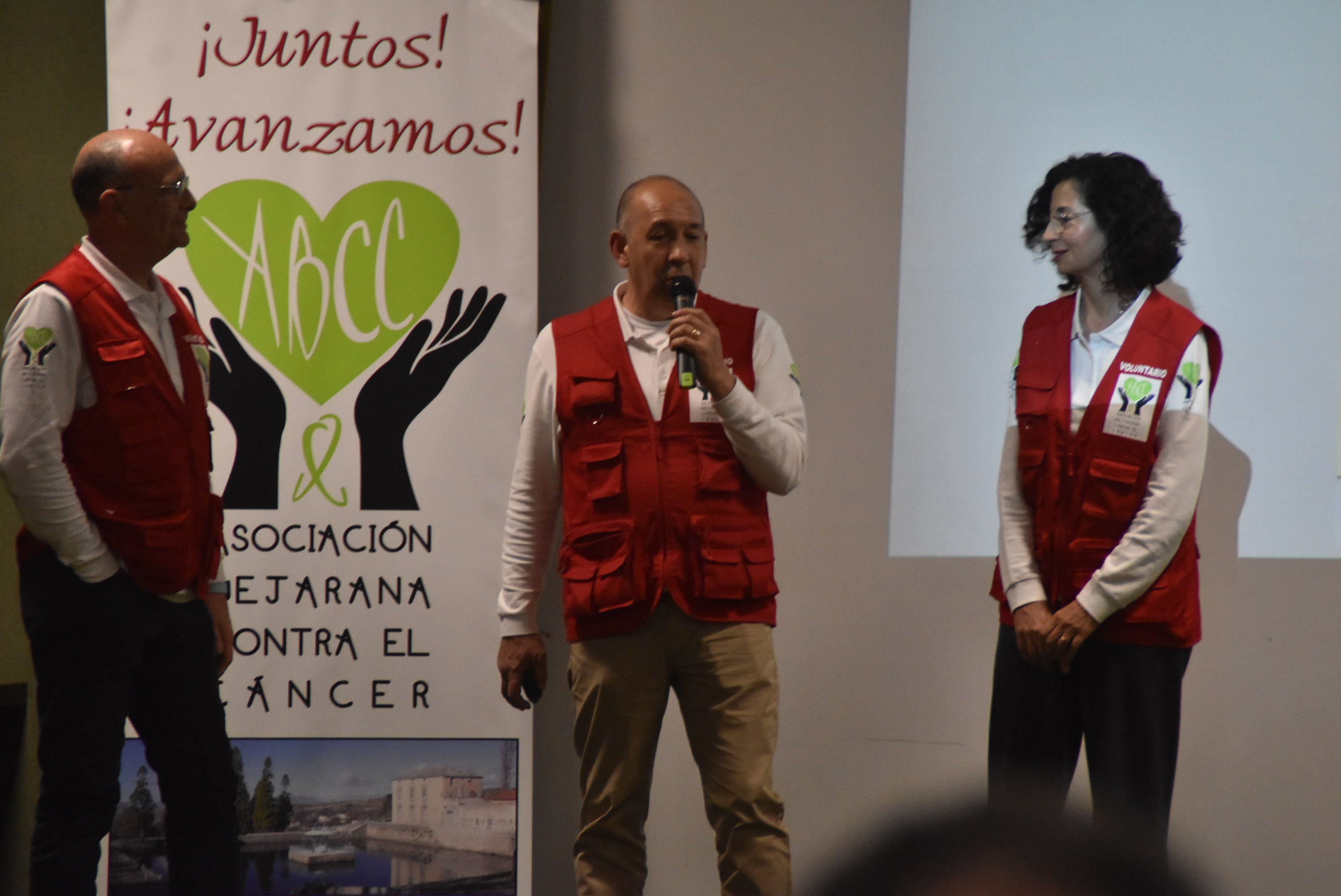 Unión y colaboración para luchar contra el cáncer en Béjar