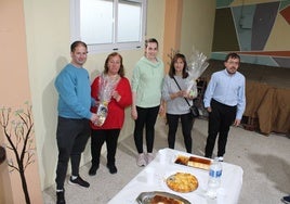 Entrega de premios del concurso gastronómico a Consuelo Carrasco y Teresa Sánchez