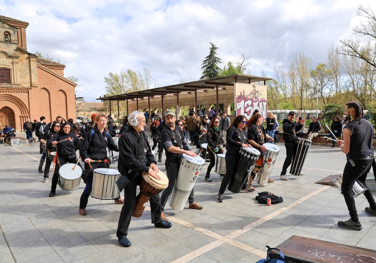 Los lugares y horarios de las charangas y pasacalles de este Lunes de Aguas