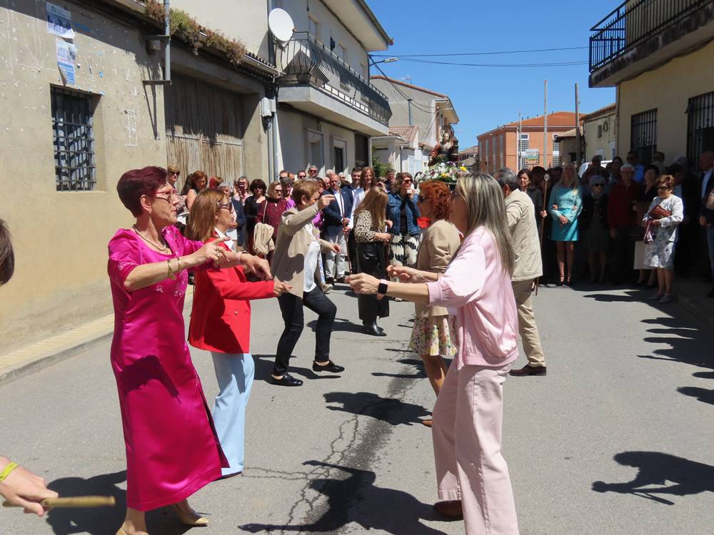 Honores a Santa Bárbara en Villoria