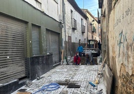 Obra de mejora del pavimento de la calle Manterola.