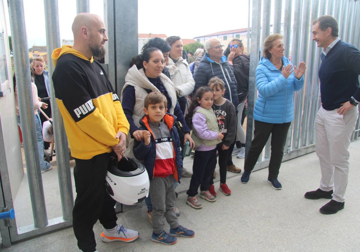 Aulas de estreno para los escolares en Aldeatejada