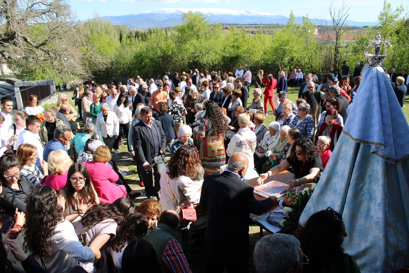 Los Santos rinde honores a la Virgen del Gozo