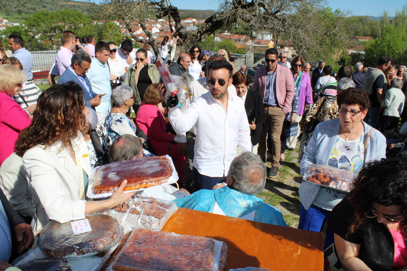 Los Santos rinde honores a la Virgen del Gozo