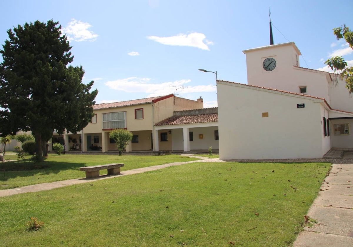 La presentación de la primera vivienda del proyecto Rehabitare en Machacón.