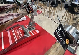 Imagen del stand de la DOP Guijuelo en el Salón Gourmets celebrado este mes de abril en Madrid.