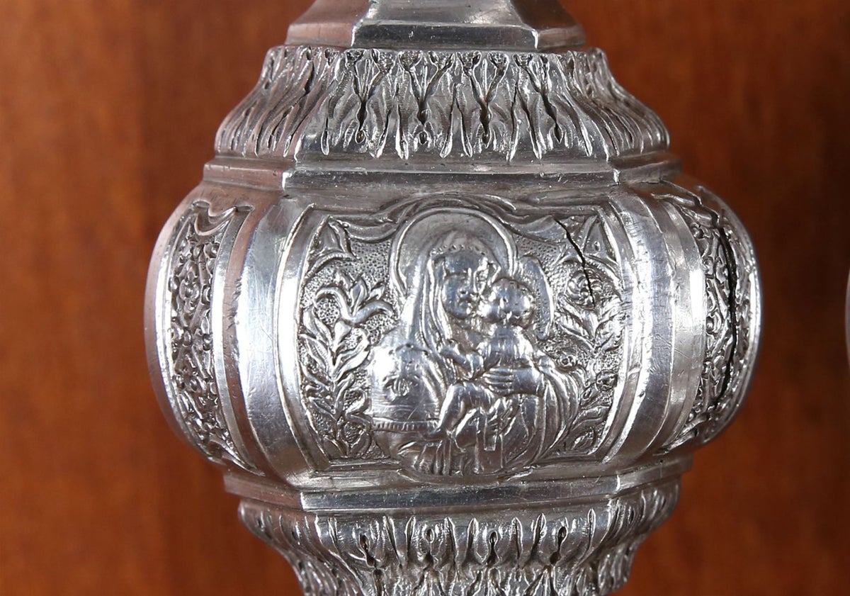 Imagen principal - Arte y plata en los relicarios teresianos de Alba de Tormes
