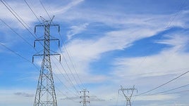 Red Eléctrica da por restablecido el suministro nacional.