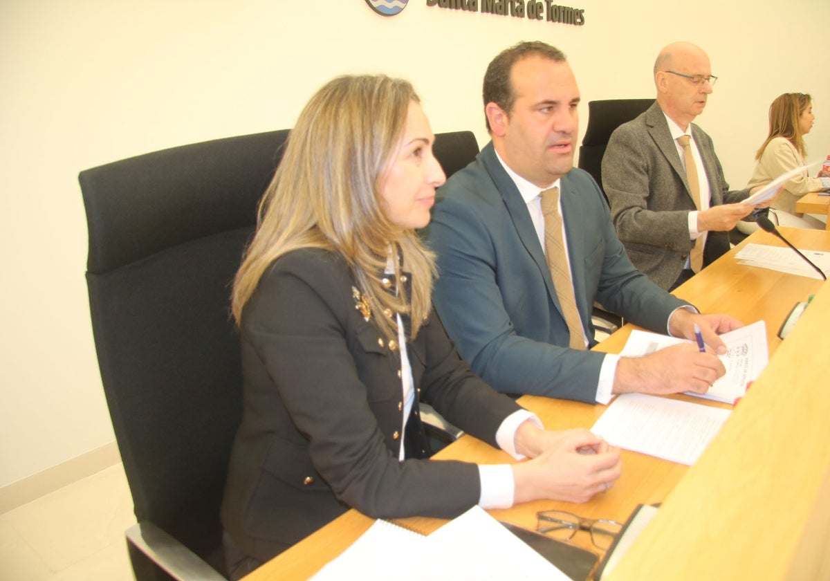 Marta Labrador, David Mingo y Jesús Hernández, en la sesión plenaria de Santa Marta.