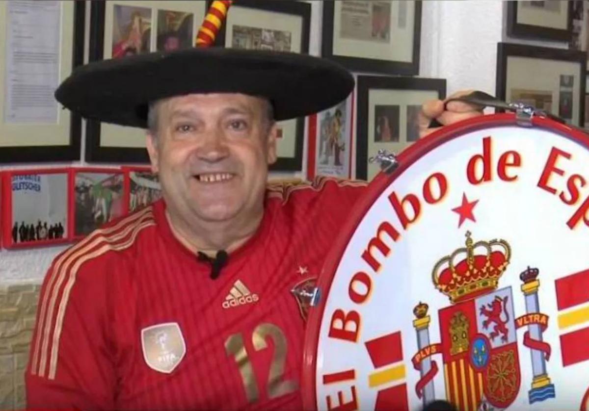 Fallece Manolo 'el del Bombo', el icónico seguidor de la selección española