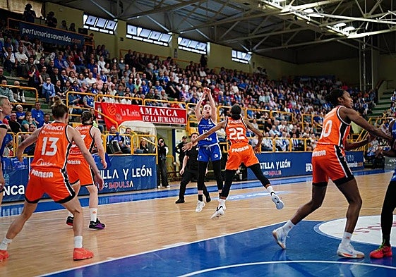 Avenida - Valencia: resultado online del partido (76-76)