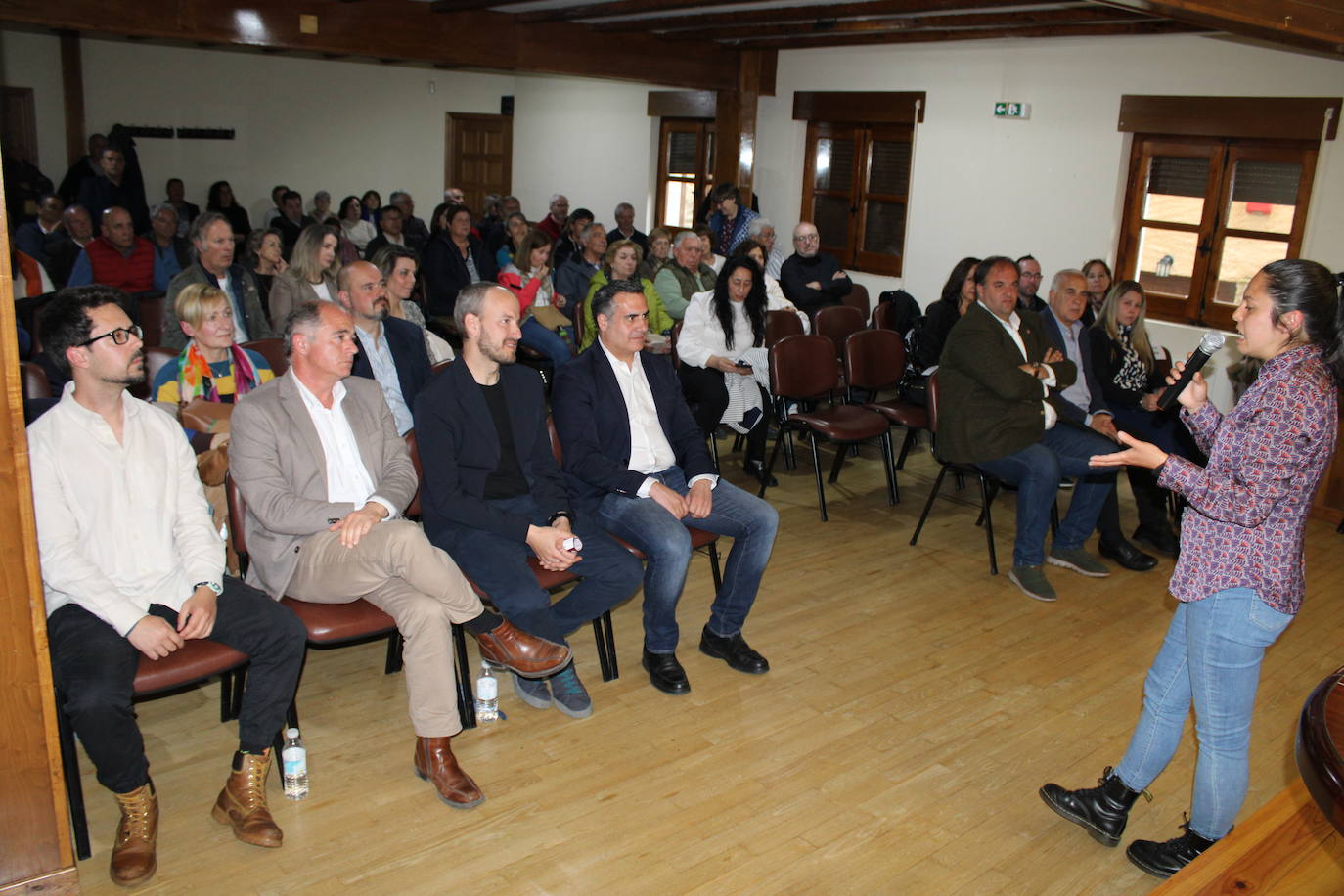 San Esteban de la Sierra abre su Feria de Enoturismo