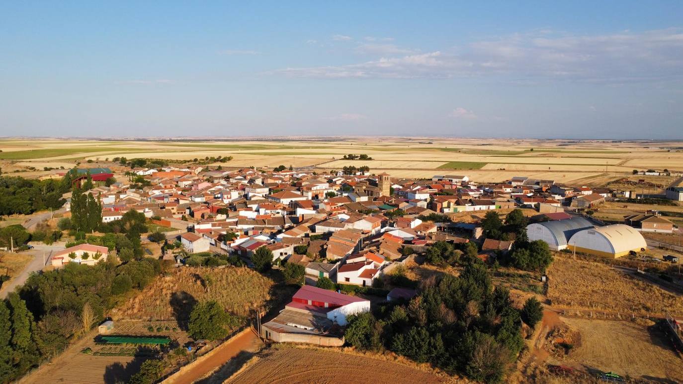 Imagen aérea del municipio de Parada de Rubiales.