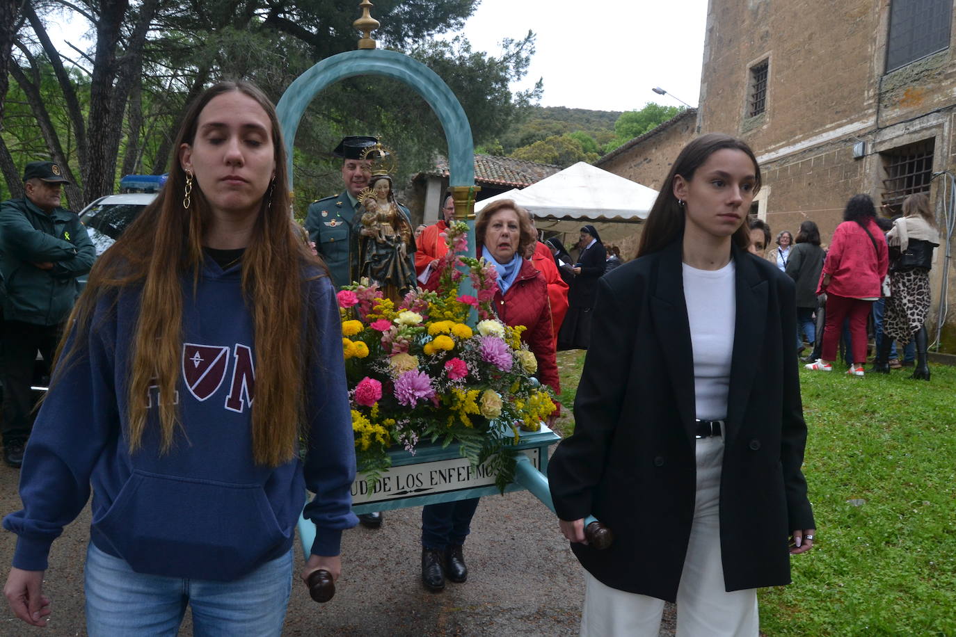 El Cristo de la Luz ilumina a El Cabaco