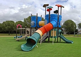 Las mejoras en los parques infantiles.