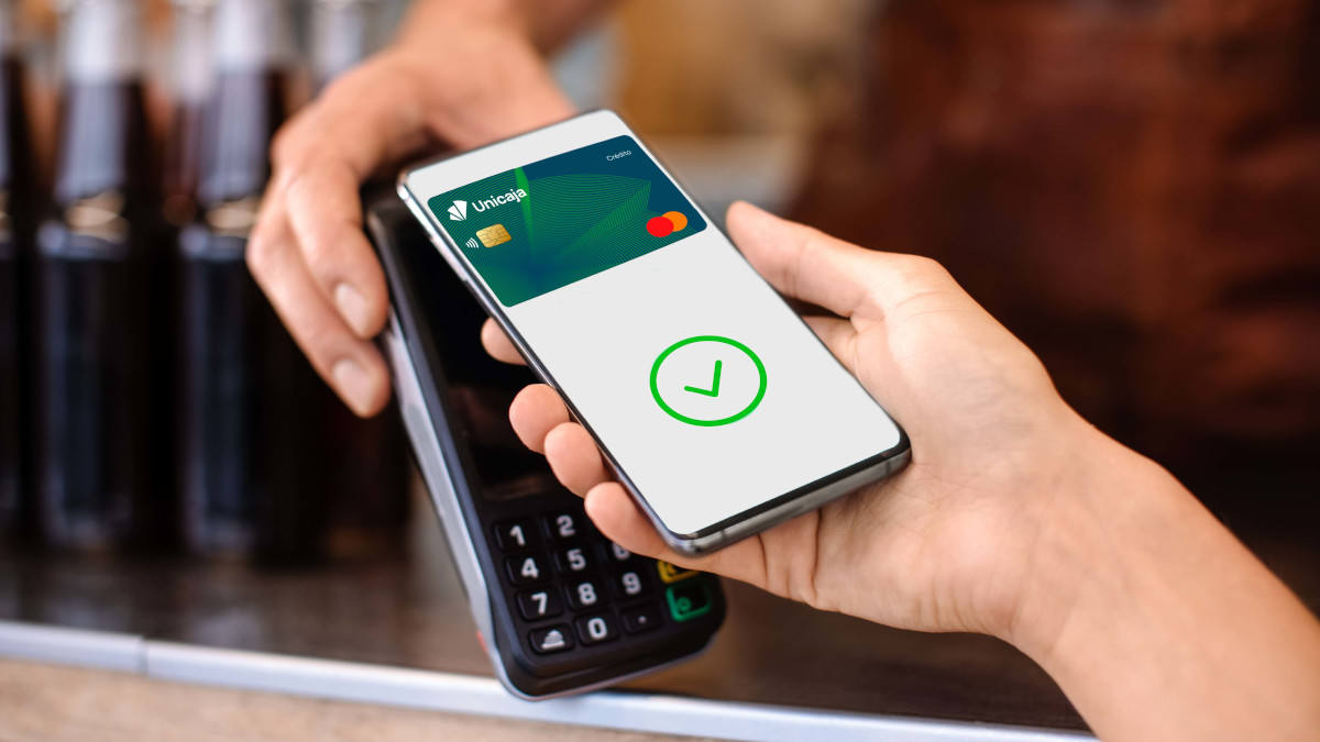 Unicaja ofrece la tarifa plana TPV para comercios.