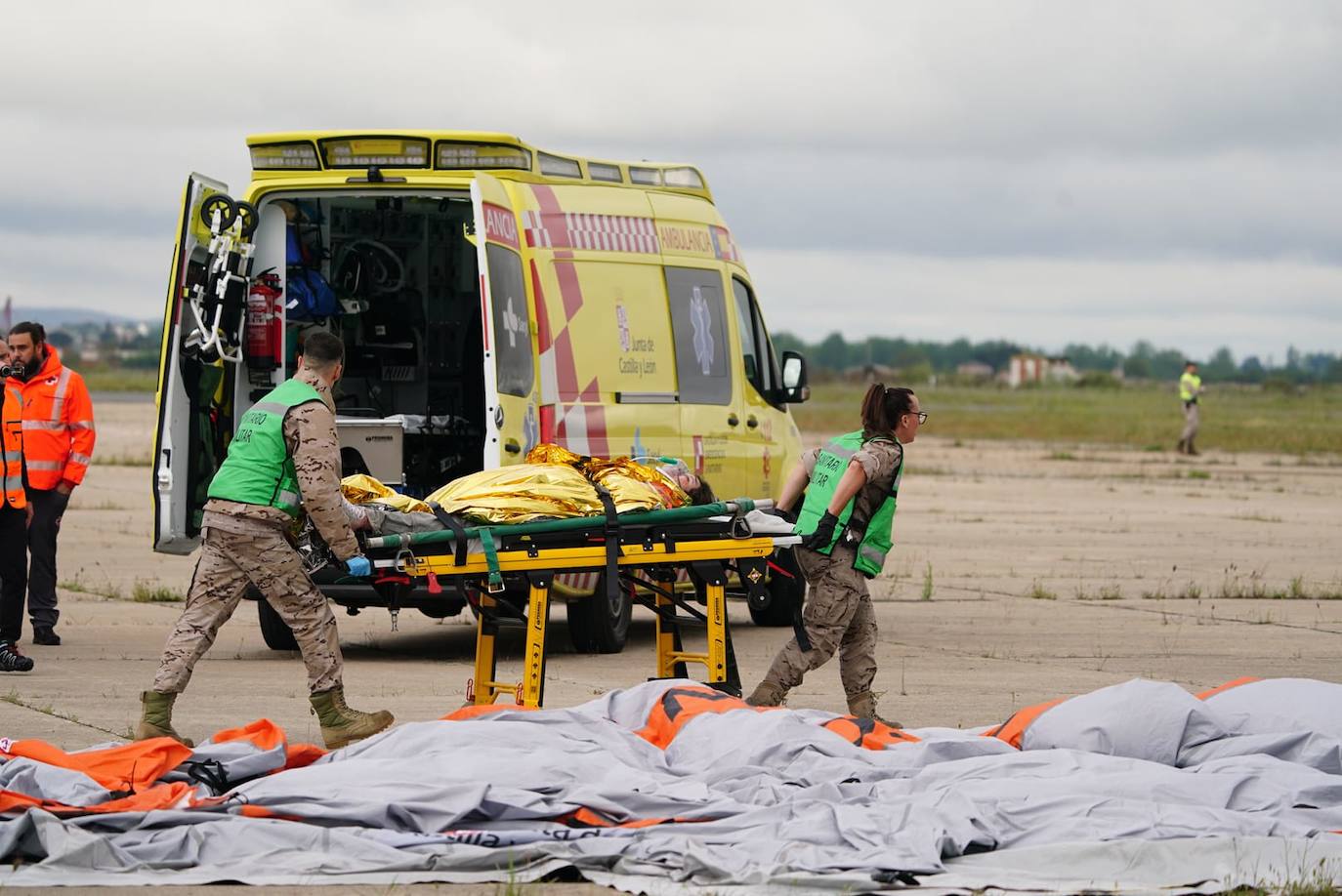 El simulacro de accidente aéreo en Matacán, en imágenes