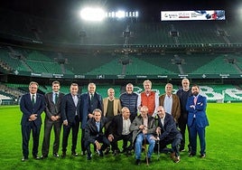 Los héroes del 12-1, con José Ángel de la Casa.