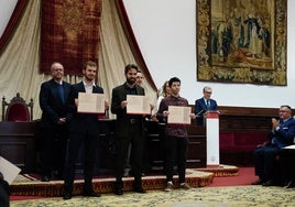 Alumnos cum laude: "Son muchas noches de estudio..."