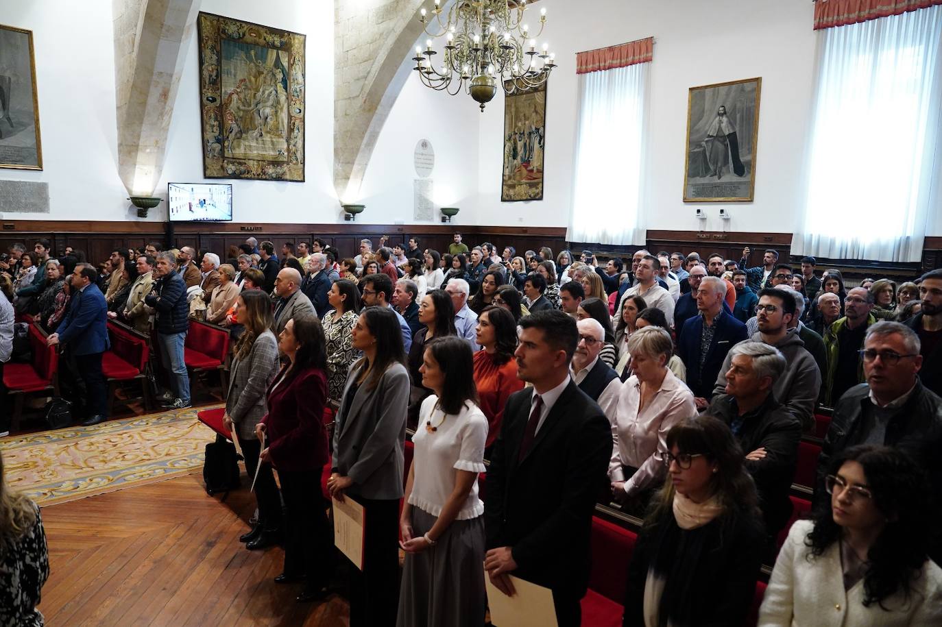 Alumnos cum laude: &quot;Son muchas noches de estudio...&quot;