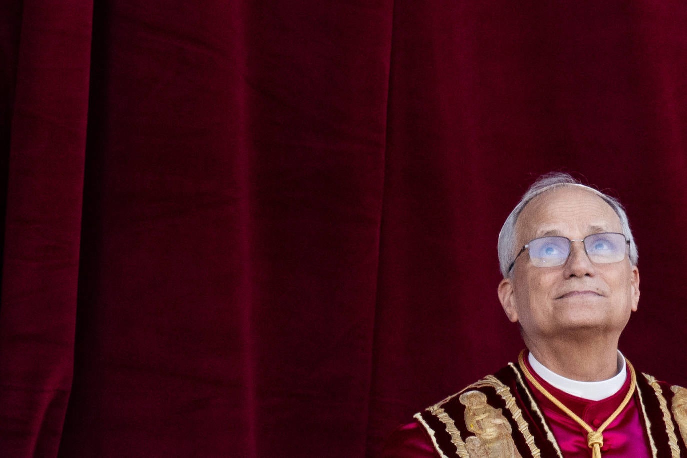 Las primeras imágenes de León XIV como papa