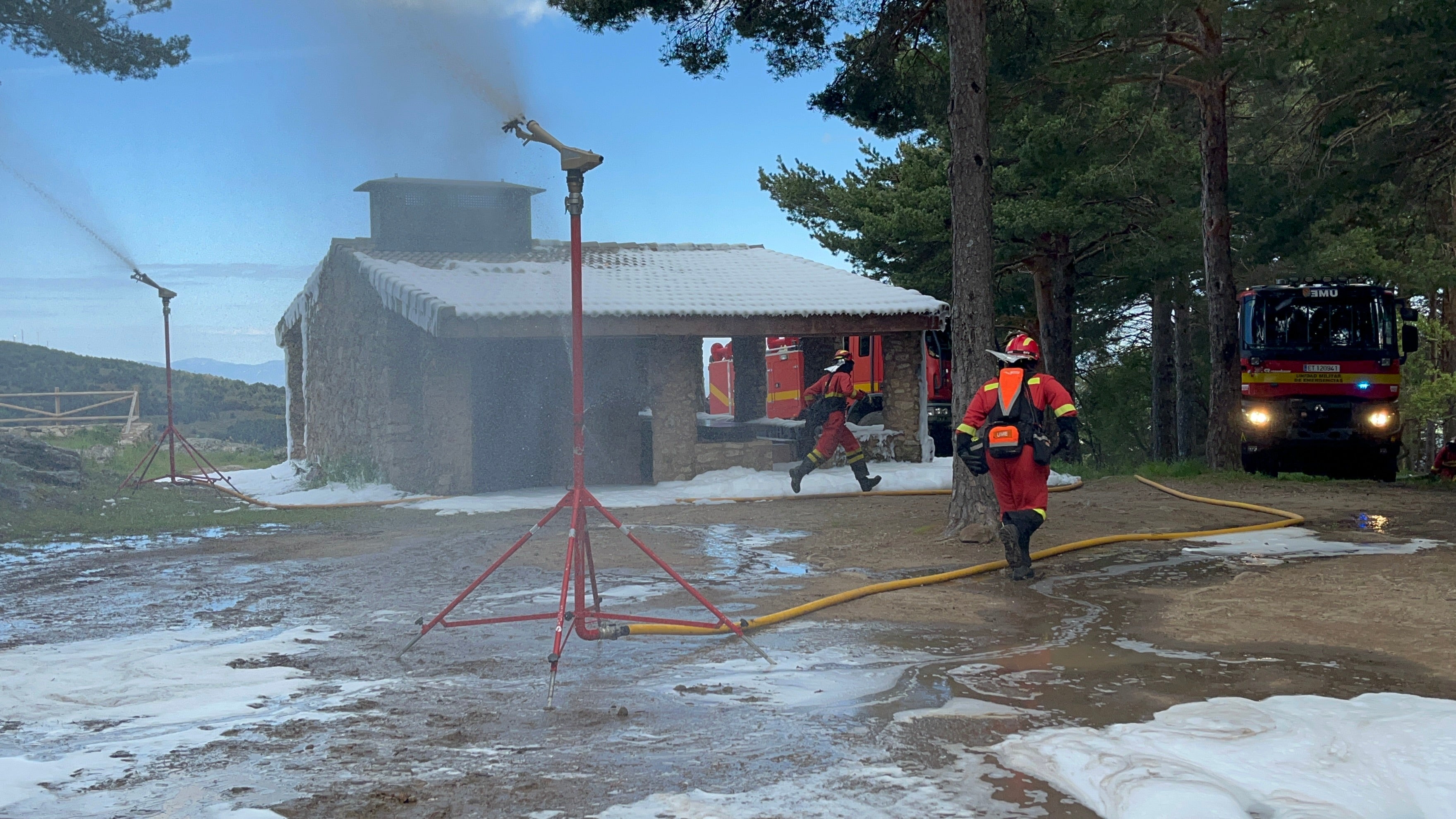 La UME se forma en Candelario para la lucha contra los incendios forestales