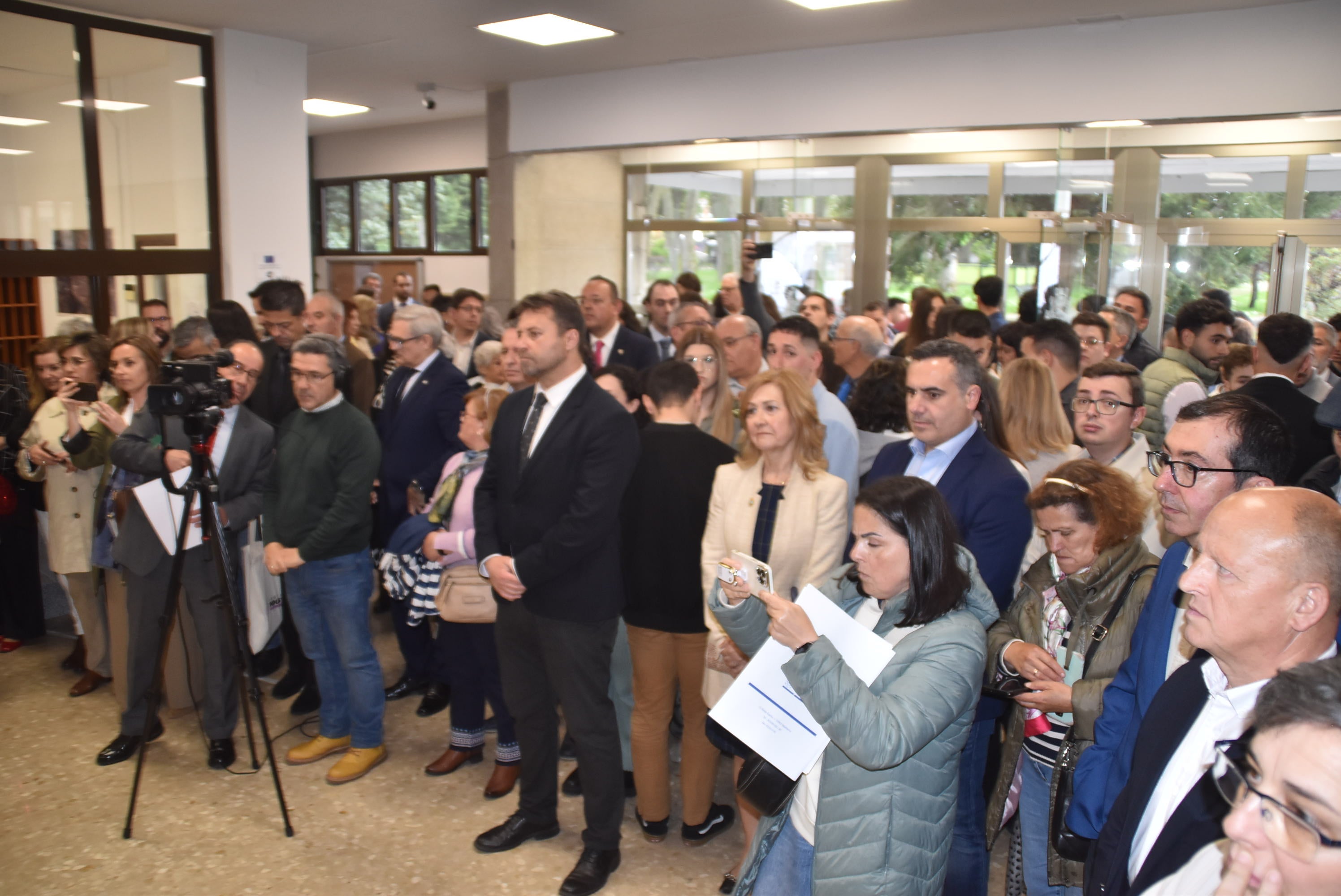 Béjar estrena el centro tecnológico empresarial con la mirada puesta en la llegada de más grados