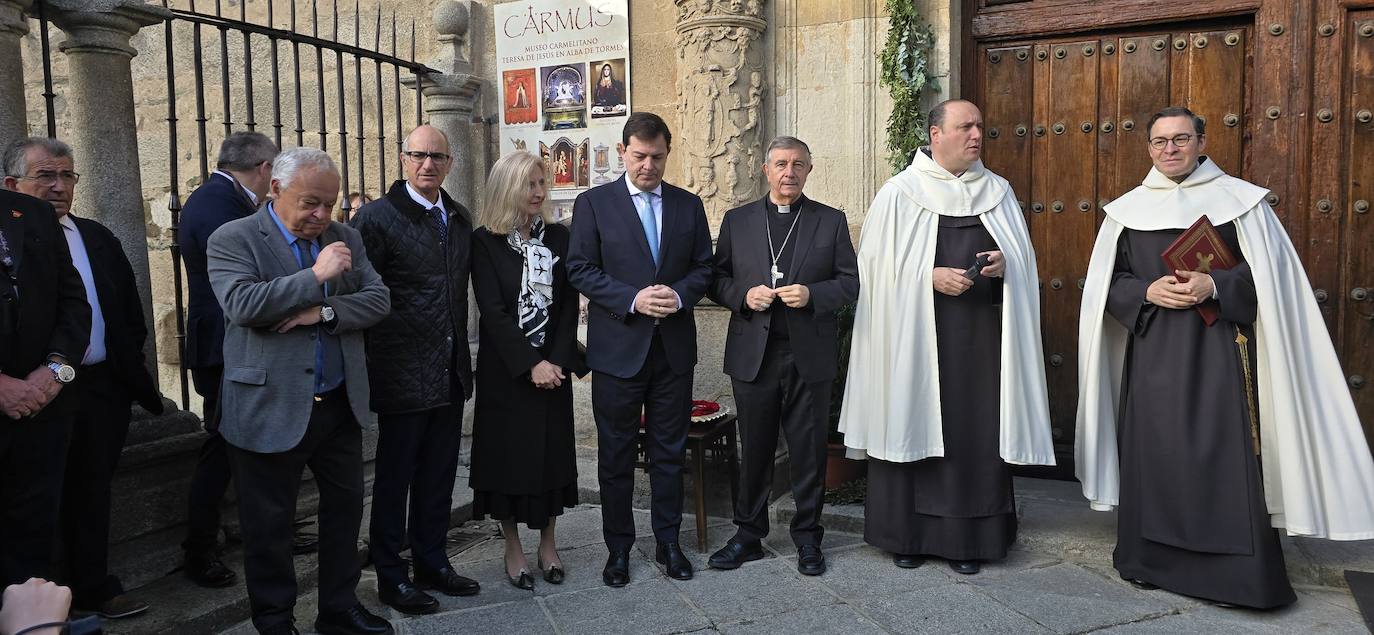 Máxima expectación en Alba de Tormes por la histórica veneración pública de Santa Teresa